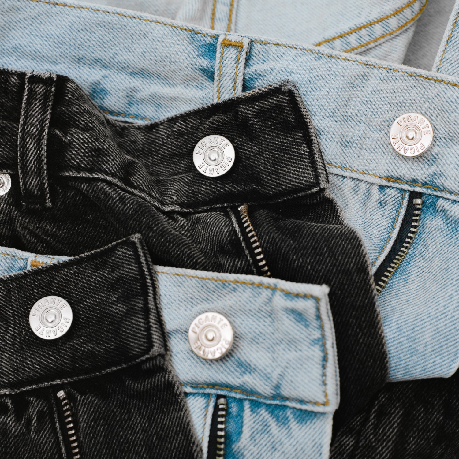Straight Leg Jeans V308