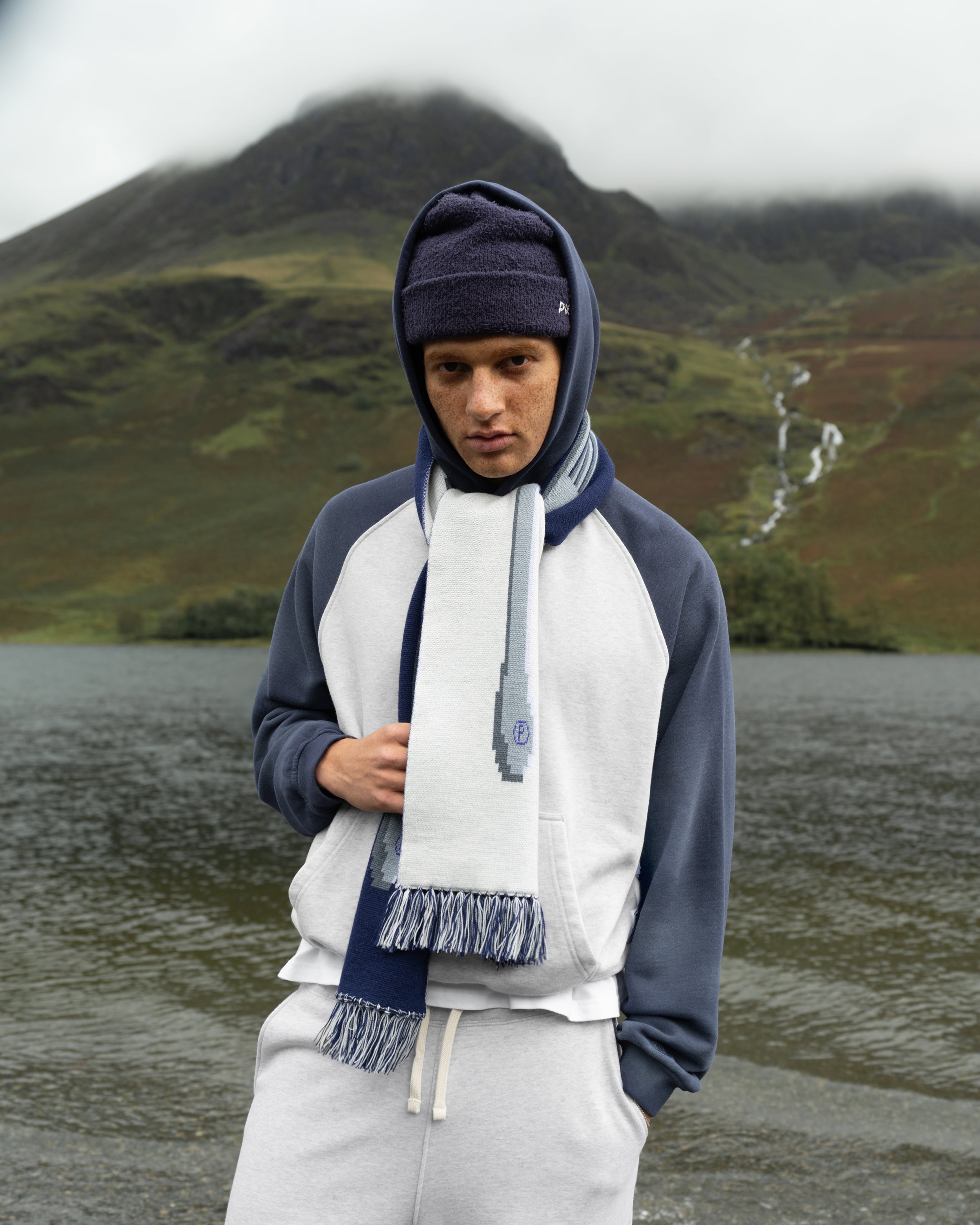 Raglan Athl. Hoodie
