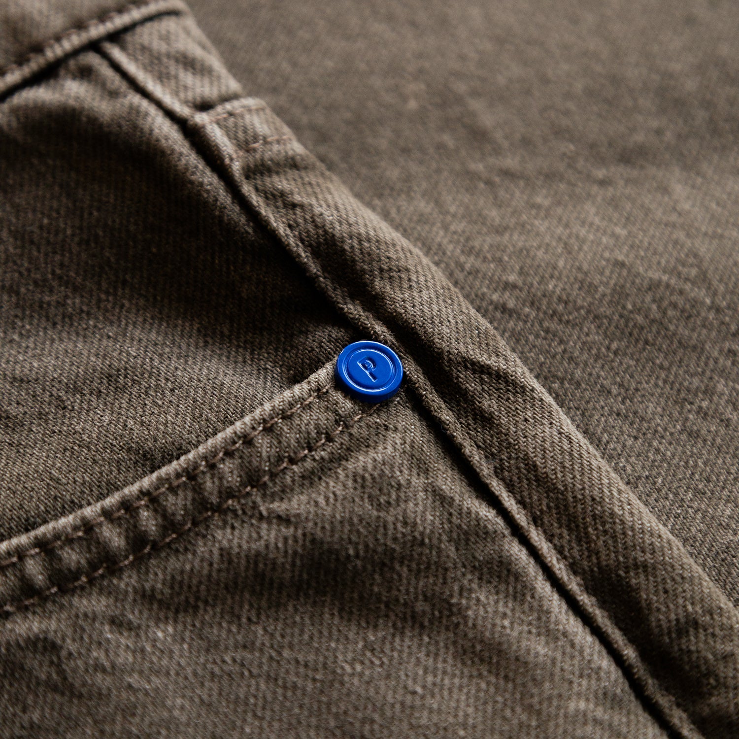 Straight Leg Jeans V308