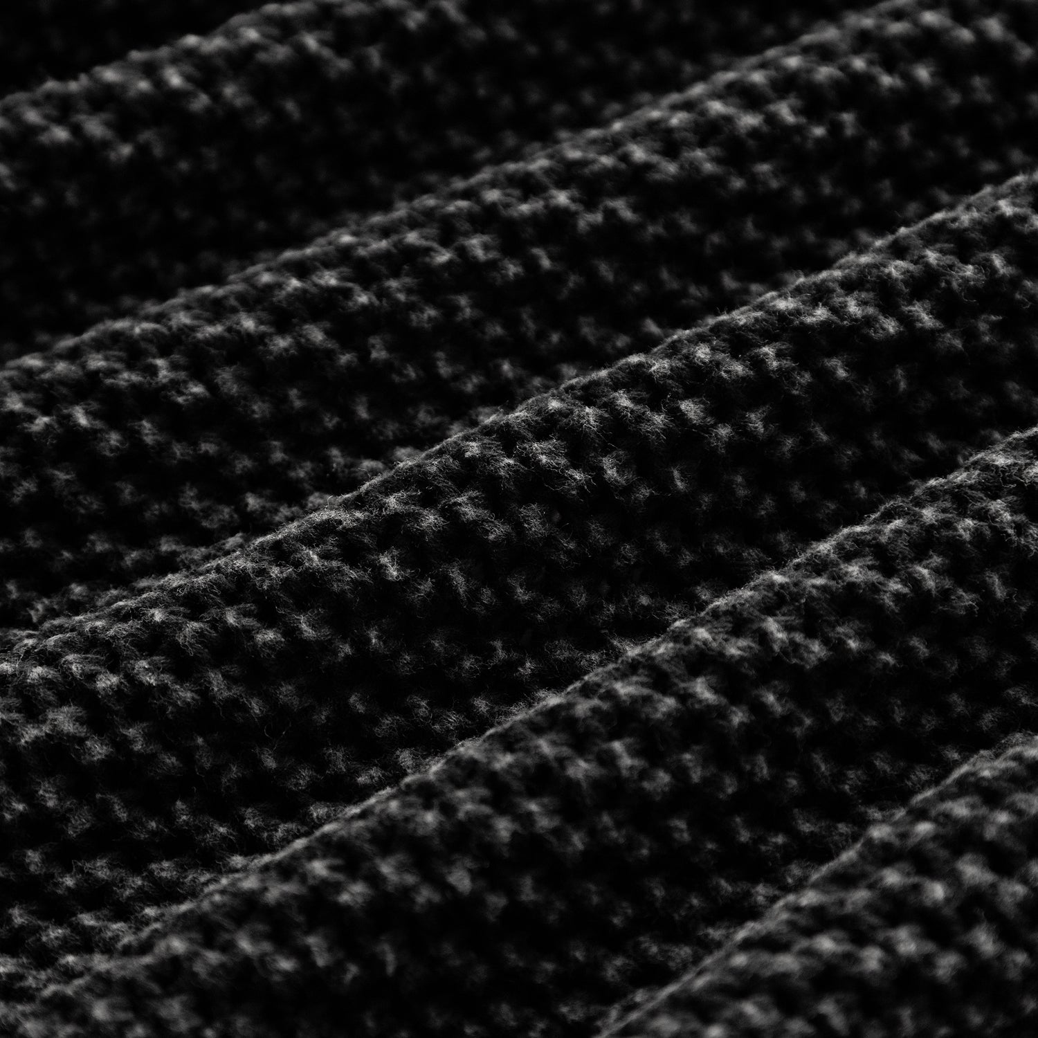 Loose Gauge Knit Sweater