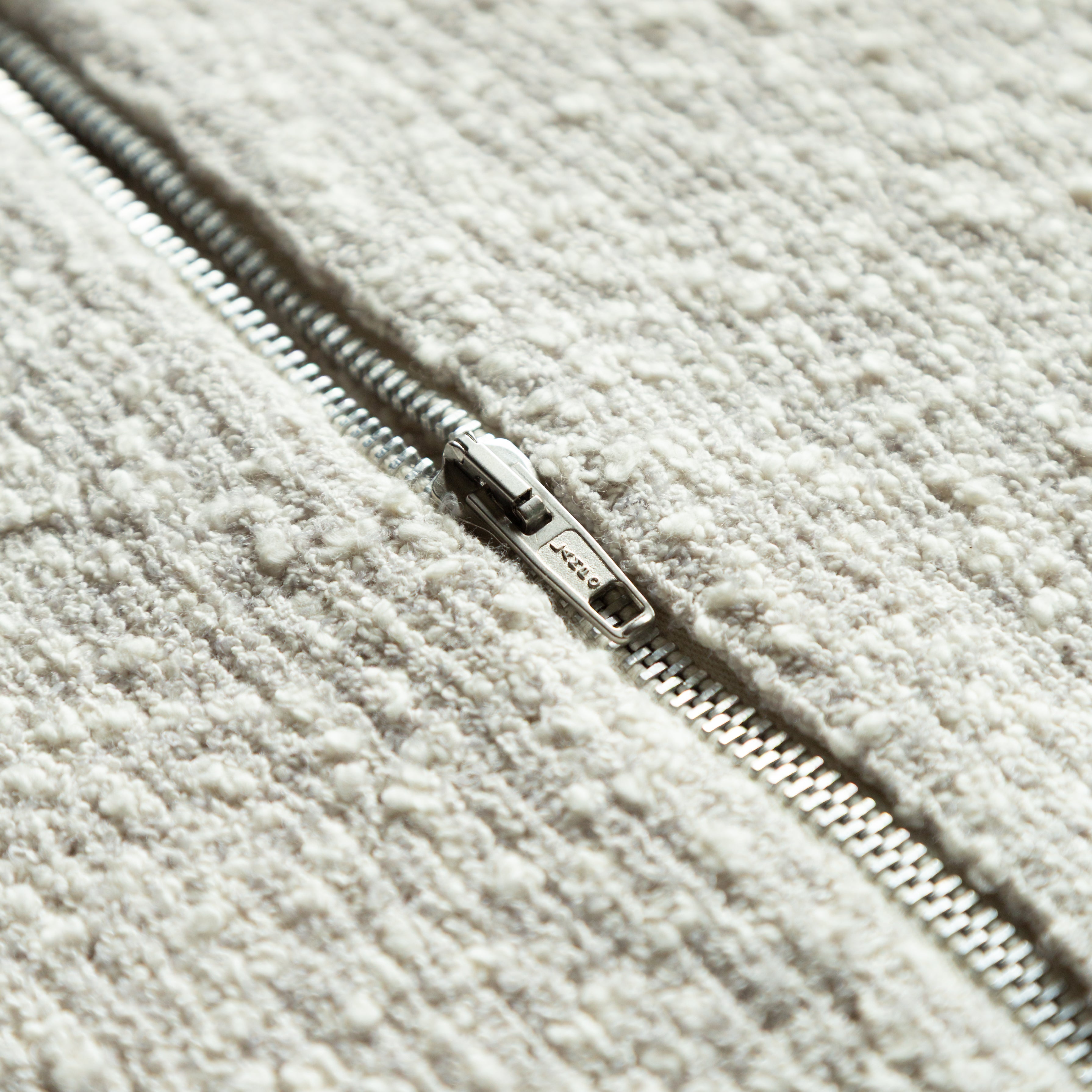 Boucle Hover Zip-Through